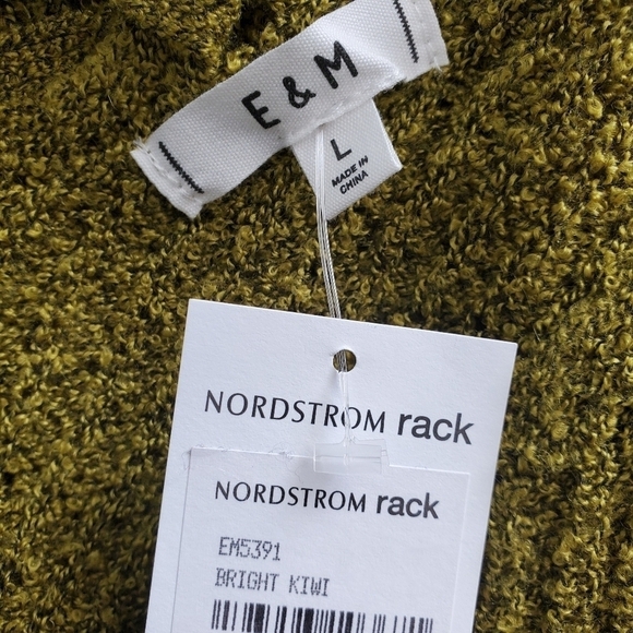 NWT E & M Kiwi Green Long Sleeved Sweate - Picture 3 of 4